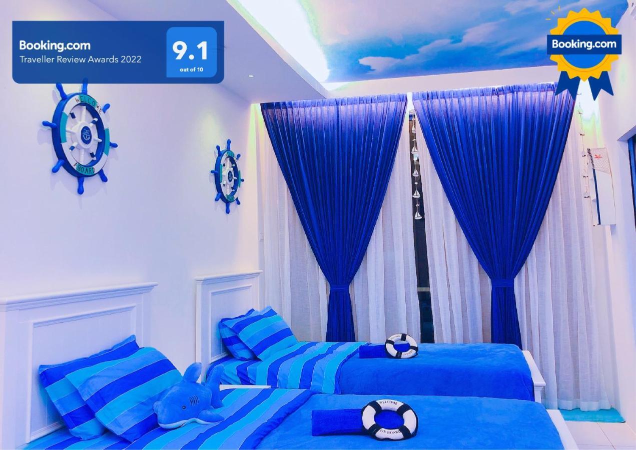 Cat City Mediterranean Theme City&Pool View Homestay 貓城地中海主題城市泳池風景民宿 Kuching Bagian luar foto
